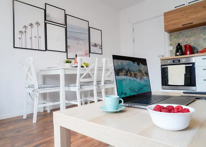 Cosy, Fully Renovated 2bd Near The Cathedral Апартаменты *