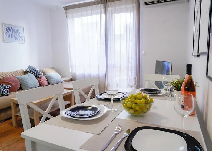 דירה Cosy, Fully Renovated 2bd Near The Cathedral *