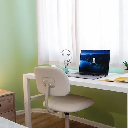 Cosy, Fully Renovated 2bd Near The Cathedral Lägenhet *