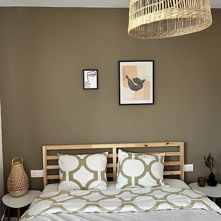 Cosy, Fully Renovated 2bd Near The Cathedral