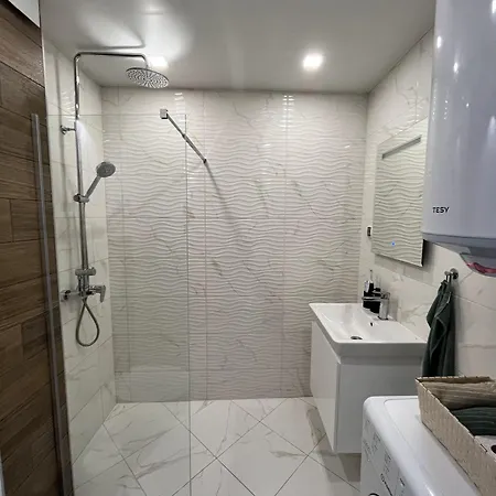 Апартаменты Cosy, Fully Renovated 2bd Near The Cathedral *