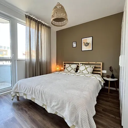 Апартаменты Cosy, Fully Renovated 2bd Near The Cathedral *