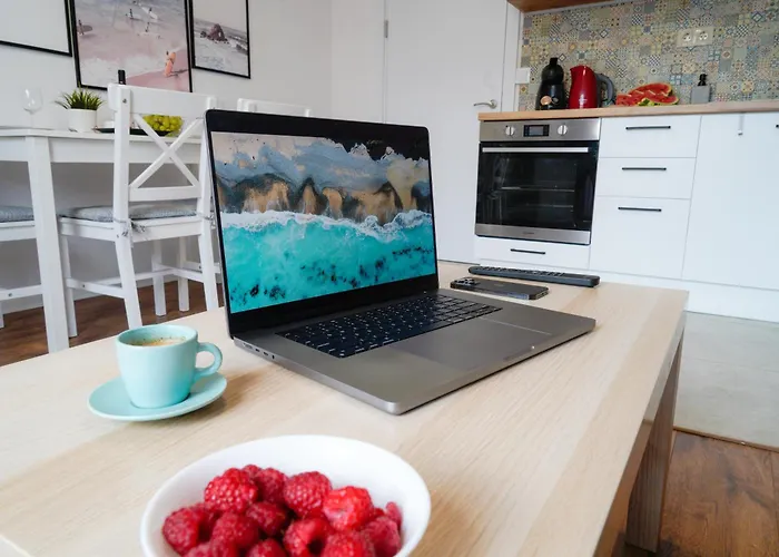 아파트 Cosy, Fully Renovated 2bd Near The Cathedral *