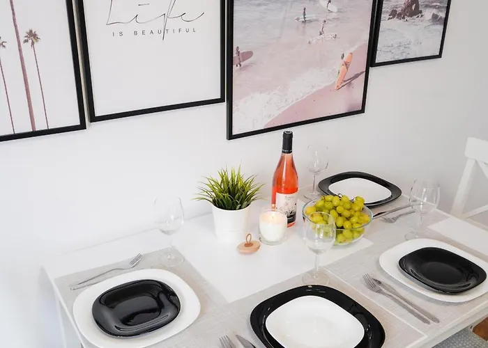 Cosy, Fully Renovated 2bd Near The Cathedral