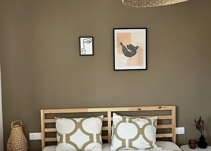 Cosy, Fully Renovated 2bd Near The Cathedral