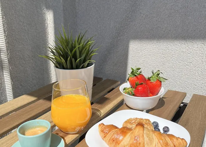 Cosy, Fully Renovated 2bd Near The Cathedral